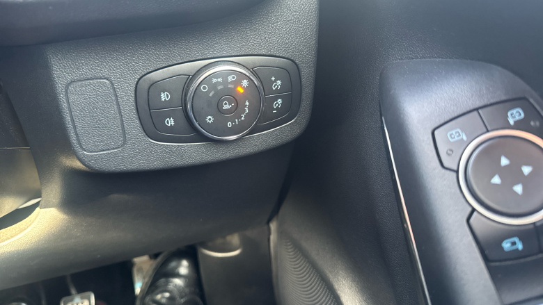 Ford Puma 1.0 EcoBoost Hybrid mHEV 155 ST-Line 5dr Petrol Hatchback